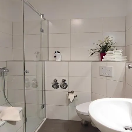 Insider Apartment *