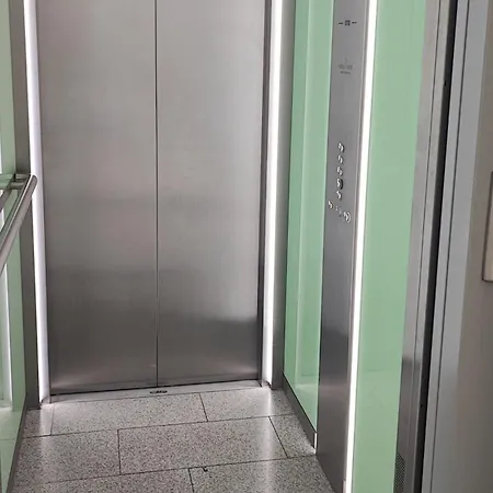Apartment Insider *