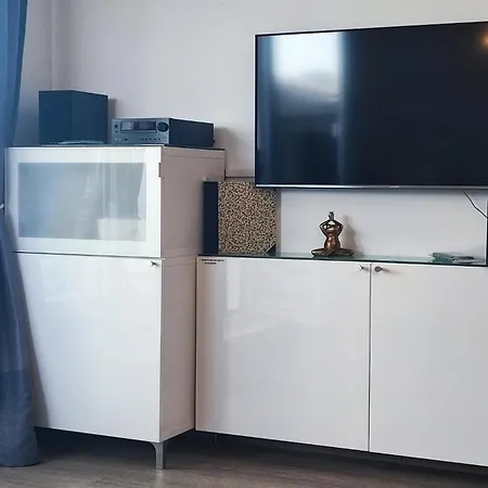 Apartment Insider *